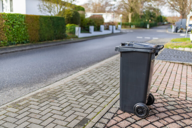 Curbside Garbage Collection: Making Waste Disposal Easy and Efficient