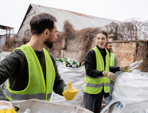 How to Streamline Your Moving Day With Professional Garbage Collection Services