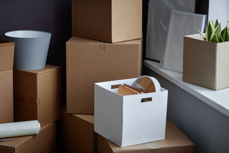 Simple Steps to Take to Transfer Your Trash Service When You Move